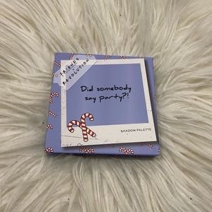 Friends x Revolution Shadow Palette - Did somebody say party?!